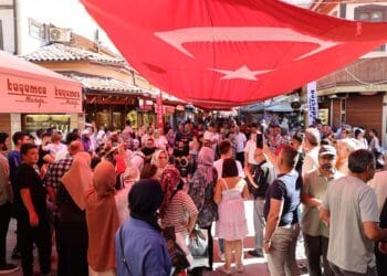 Tarihi Bedesten Alışveriş Günleri yoğun ilgi gördü