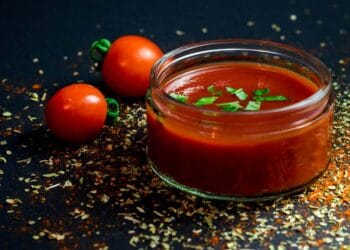 Gıda Mühendisleri’nden uyarı: Turşu ve salça yaparken dikkat!