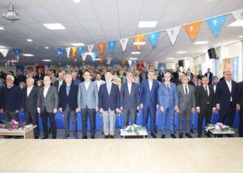 AK Parti Kadınhanı İlçe Başkanı Faruk Çiftçi göreve yeniden seçildi