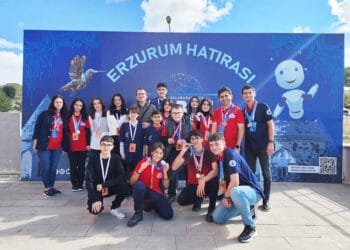 Kapsül Teknoloji Platformu’nun desteklediği takımlar ödüllere doymuyor