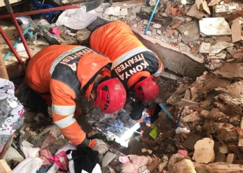Konya’dan giden itfaiyeciler, asrın felaketinde yaşadıklarını anlattı