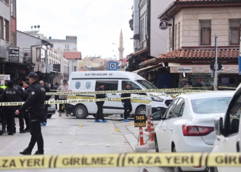 Konya’da dehşet: Husumetlisine kurşun yağdırdı