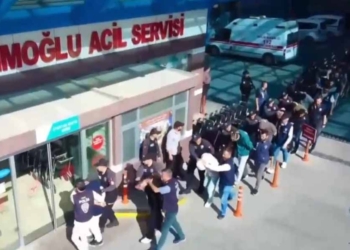 Konya Polisinden dolandırıcılara 10 ilde eş zamanlı operasyon