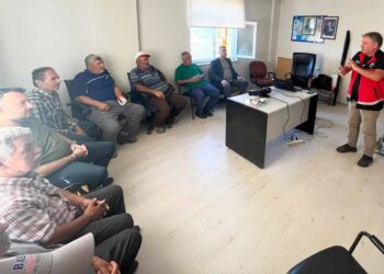 Beyşehir’de çiftçilere eğitim sürüyor