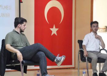 (Fotoğraf: Şehit Mehmet Lütfi Gülşen Anadolu İmam Hatip Lisesi)