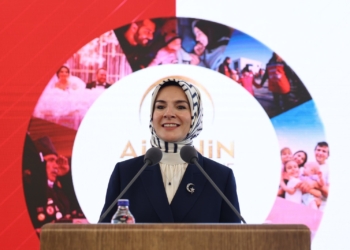 Aile ve Sosyal Hizmetler Bakanı Mahinur Özdemir Göktaş, aralık ayı doğum yardımı ödemelerinin bugün itibarıyla annelerin hesaplarına yatırıldığını duyurdu. Fotoğraf: Arşiv/Ankara, (DHA)