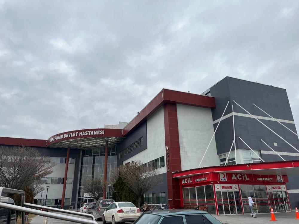 Konya Karapınar'da zincirleme kaza meydana geldi. 1 kişi yaralandı.