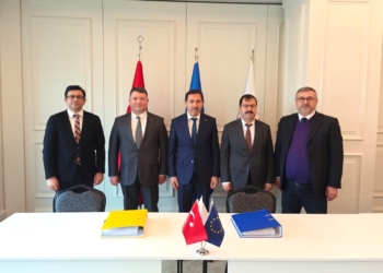 Karatay’da AB destekli “Dirençli Karatay” projesi imzalandı. Karatay Belediyesi öncülüğünde yürütülecek proje ile kuraklık ve obruk risklerinin etkileri azaltılacak.