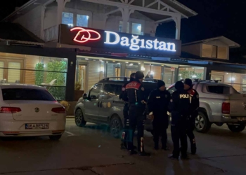 Aksaray’daki alkollü restoranda silahlar konuştu: 1 Yaralı