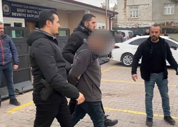 Konya’da kadın kılığına girerek saklanan firari yakalandı