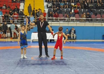 Karatay Belediyespor güreş takımı Kahramanmaraş’tan ikincilikle döndü
