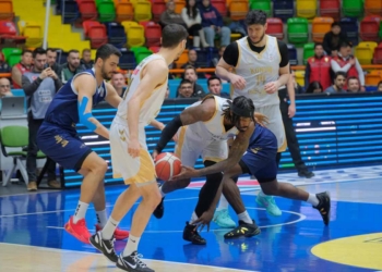Büyükşehir evinde rakip tanımıyor