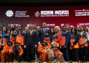Sosyal İnovasyon Ajansı, “Asrın inşası: güçlü Türkiye’nin ihya vizyonu” paneline katıldı