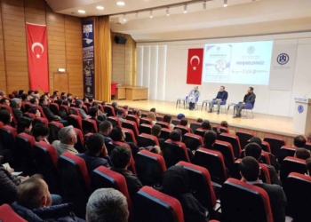 Öztürk’ten genç girişimcilere değişim ve yenilenme çağrısı