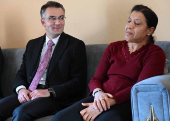 Canpolat’tan hane ziyaretleri