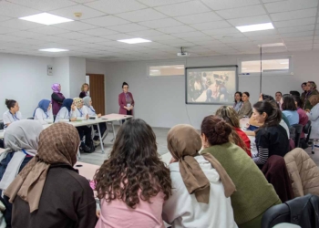 Selçuk Üniversitesi Eczacılık Fakültesi yeni binasında eğitime başladı