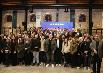 Bilal Erdoğan, Tantavi Kültür ve Sanat Merkezi’nde gençlerle buluştu
