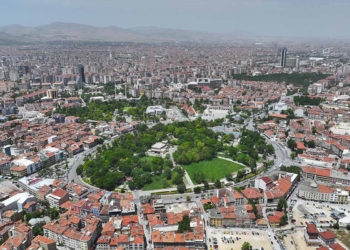 Konya’nın akıllı şehir projelerine iki ödül