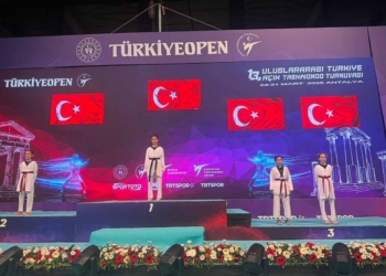 Altay’dan bronz madalyalı Melek Su’ya tebrik
