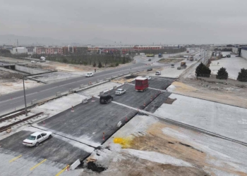 Altay: “Keçili Köprüsü’nü bayram öncesi araç trafiğine açtık”