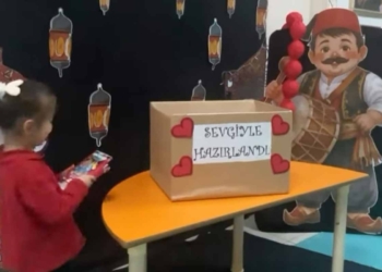 Bozkır’da miniklerden kardeşlerine Ramazan hediyesi
