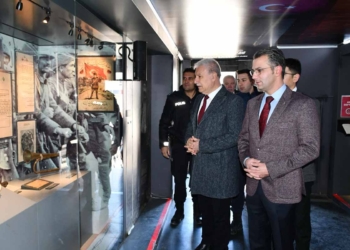 Çanakkale ruhu Kulu’da Mobil Müze ile yaşatılıyor