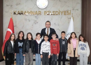 Karapınar’da öğrenciler belediyeyi ziyaret etti