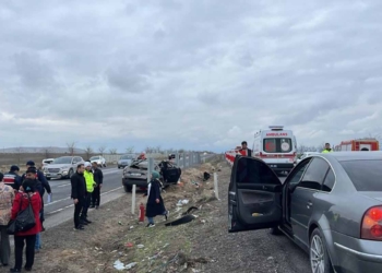 Karapınar’da otomobil takla attı