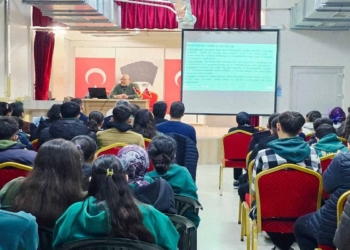 Karapınar’da lise öğrencilerine TÜBİTAK bilim söyleşisi