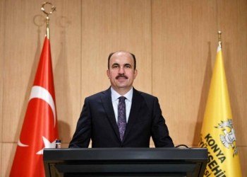 Konya’da yeni bebek sahibi ailelere aylık 2 bin lira destek