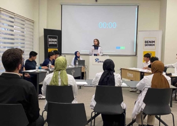 LİMA’nın geleneksel münazara yarışması start aldı