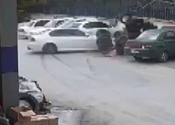 Drift kazası sonrası esnaftan kasis çağrısı