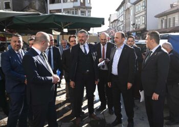 Uğur İbrahim Altay ve heyetinden kentsel dönüşüm alanına inceleme