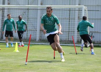 Yeşil-Beyazlılar Rize yolculuğu öncesi son çalışmasını yaptı