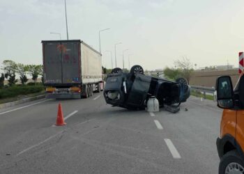 Aksaray’da otomobil takla attı: 2 yaralı