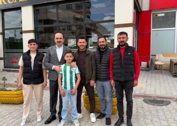 Altay, Kavuş ve Küçükçöğen Meram’da esnafla bir araya geldi