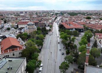 Altay Mevlana Caddesi’ndeki çalışmaları inceledi