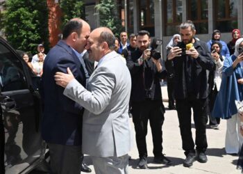 Altay’dan Sarayönü ziyareti