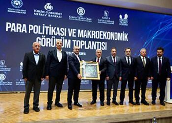 Konya’da para politikası ve makroekonomi toplantısı düzenlendi
