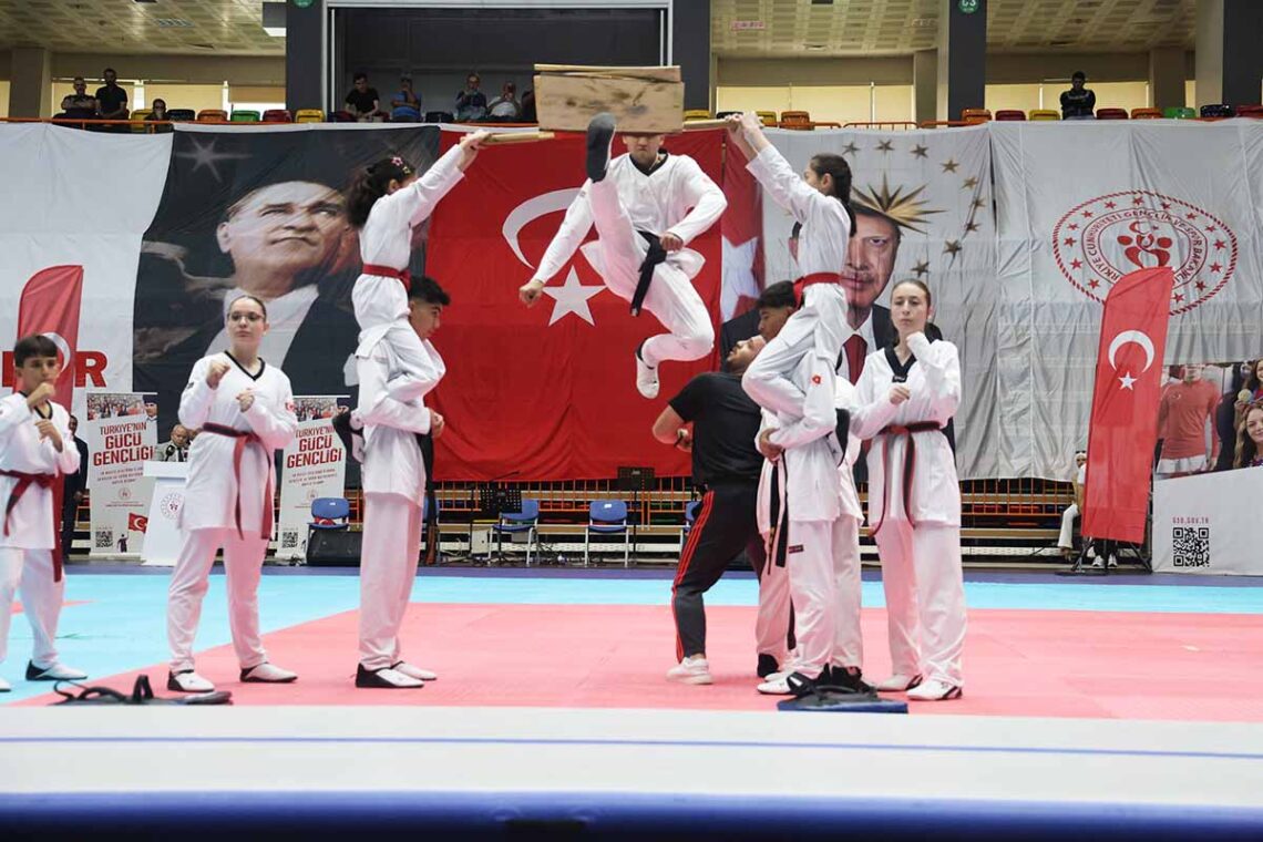 (Fotoğraf: İbrahim Yetkin / İhlas Haber Ajansı / İHA)