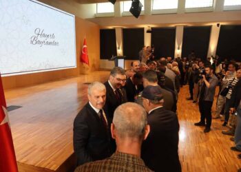Konya protokolü Taş Bina’da bayramlaştı