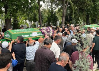 Konya’da oğulları tarafından öldürülen çift toprağa verildi