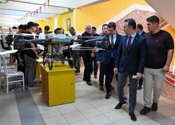 Kulu’da TÜBİTAK 4006 Bilim Fuarı açıldı