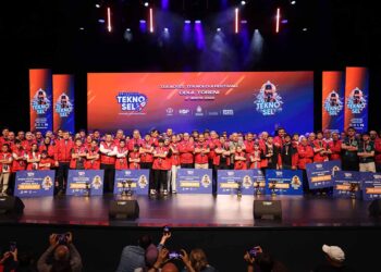 TEKNOSEL 2026’da geleceğin teknoloji yıldızları ödüllerini aldı