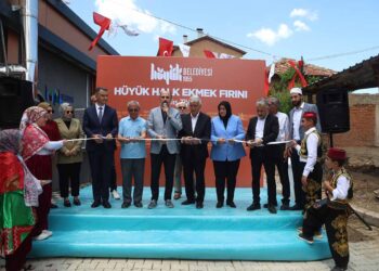 Altay’dan Hüyük ve Derbent’e yoğun ziyaret programı