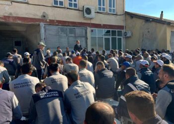 Karapınar Belediyesi’nde bayramlaşma programı gerçekleştirildi