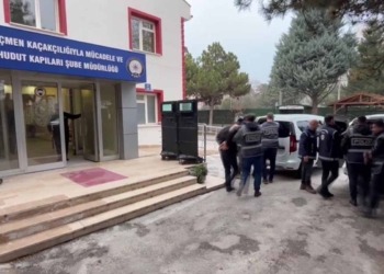 Konya merkezli 5 ilde göçmen kaçakçılığı operasyonu: 10 organizatör tutuklandı