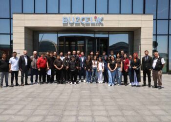 Konya’da öğrenciler ve veliler sanayiyle buluştu