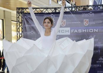 Konya’da mimari esintili moda defilesi yapıldı