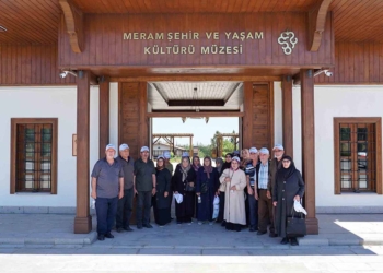 Meram’da 60 yaş üstüne Kültür Turu başladı